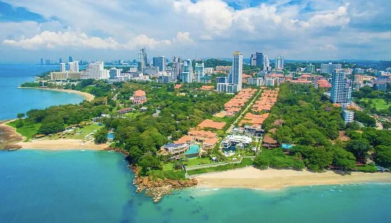 Majestic Residence Pool Villas X Gsg Pattaya Esterno foto
